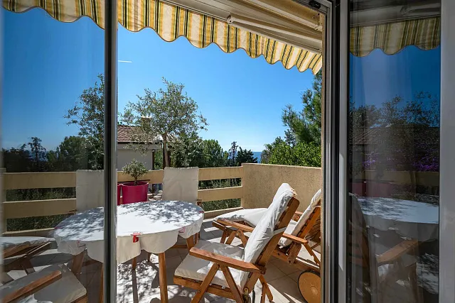 Villa with 3 Separate Apartments – Ideal Investment Opportunity for a Mini-Hotel — photo 23